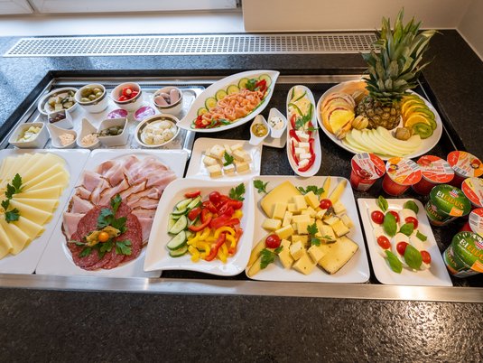 Frühstück im Hotel Admiral in Baden bei Wien